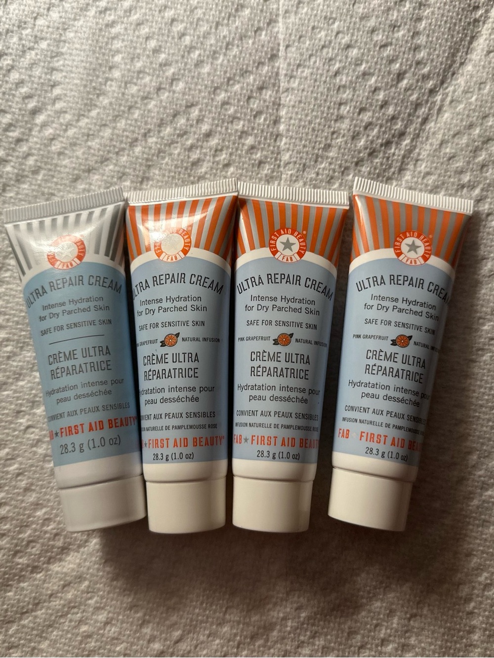 First Aid Beauty Ultra Repair Cream - Intense Hydration (4)1oz Travel Size